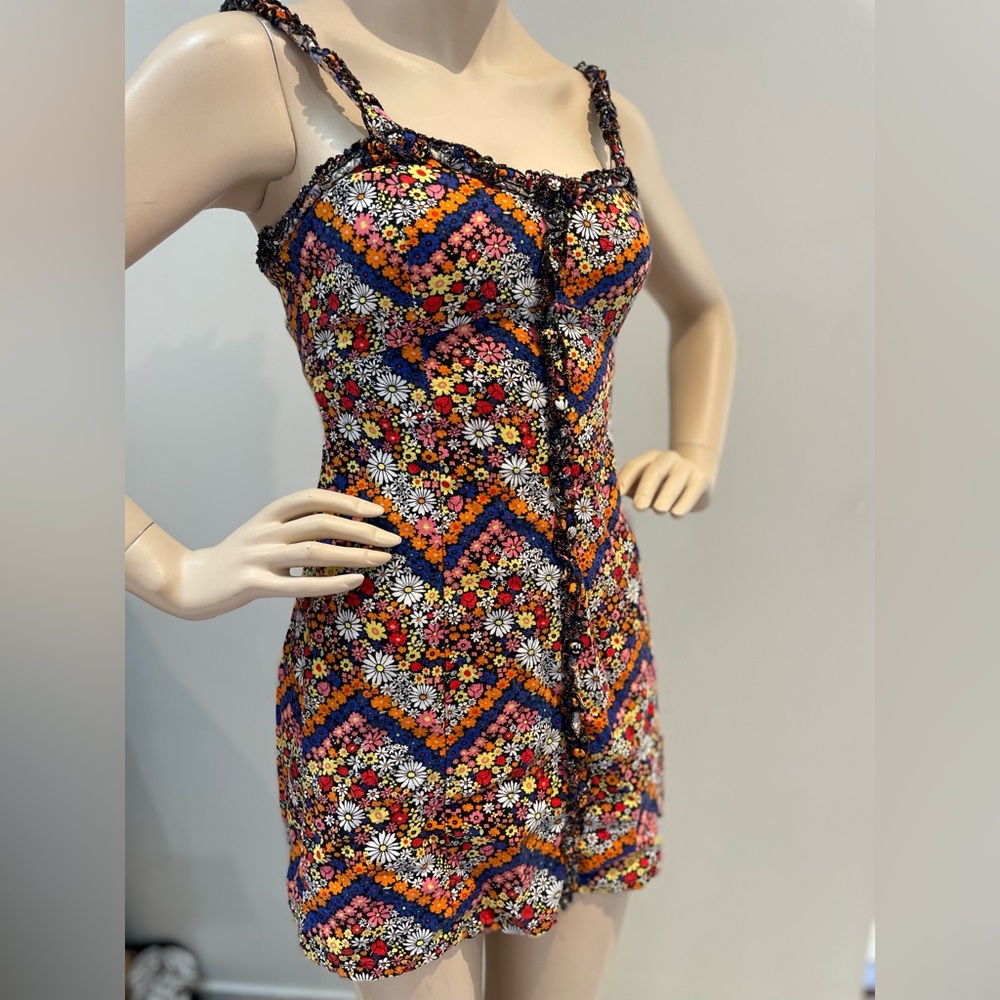 FOREVER 21 | Floral mini Dress Size Small
